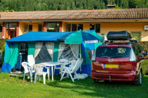 phoenix glamping at camping Lampele